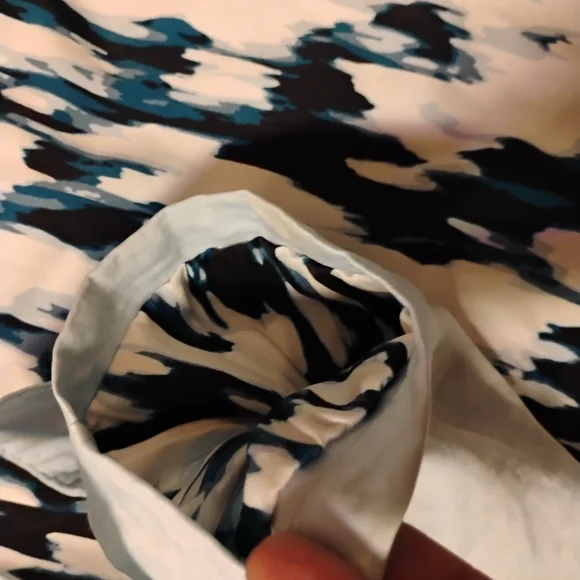 Light Blue silkyLong Coat with Blue White inner lining 17 inc p2p 45 inch long - Picture 5 of 12